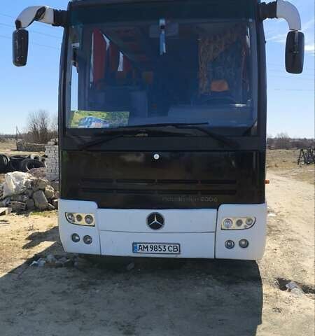 Белый Мерседес Туризмо, объемом двигателя 12.76 л и пробегом 5 тыс. км за 15950 $, фото 1 на Automoto.ua
