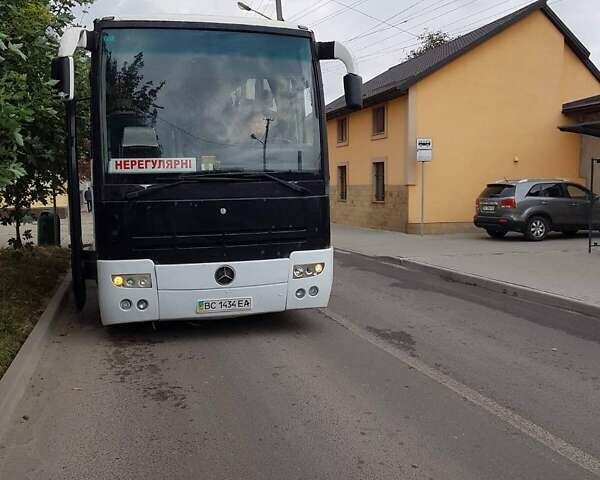 Белый Мерседес Туризмо, объемом двигателя 14.6 л и пробегом 1 тыс. км за 33000 $, фото 13 на Automoto.ua