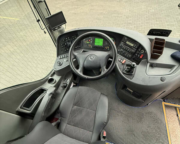 Белый Мерседес Туризмо, объемом двигателя 0 л и пробегом 550 тыс. км за 133953 $, фото 6 на Automoto.ua