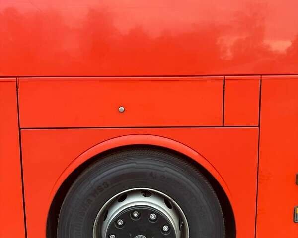 Красный Мерседес Туризмо, объемом двигателя 11.97 л и пробегом 540 тыс. км за 104999 $, фото 6 на Automoto.ua