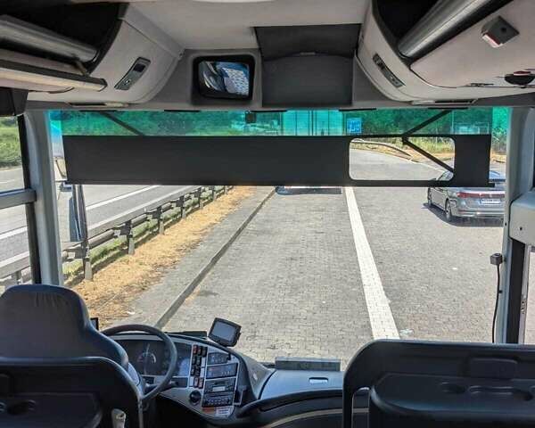 Мерседес Туризмо 2006 у Києві на Automoto.ua Сірий Мерседес Туризмо, об'ємом двигуна 12 л та пробігом 590 тис. км за 45561 $, фото 6 на Automoto.ua