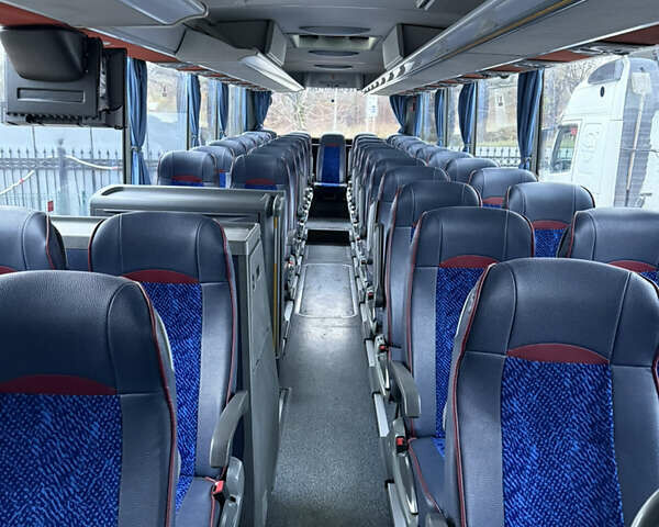 Зелений Мерседес Туризмо, об'ємом двигуна 11.97 л та пробігом 39 тис. км за 147000 $, фото 21 на Automoto.ua