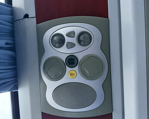 Зелений Мерседес Туризмо, об'ємом двигуна 11.97 л та пробігом 39 тис. км за 147000 $, фото 20 на Automoto.ua