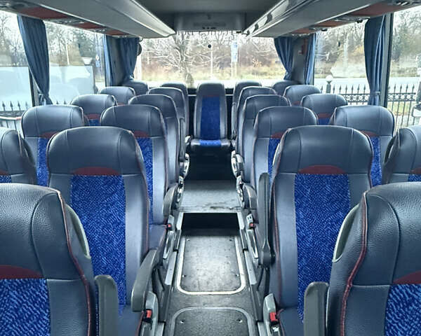 Зелений Мерседес Туризмо, об'ємом двигуна 11.97 л та пробігом 39 тис. км за 147000 $, фото 27 на Automoto.ua