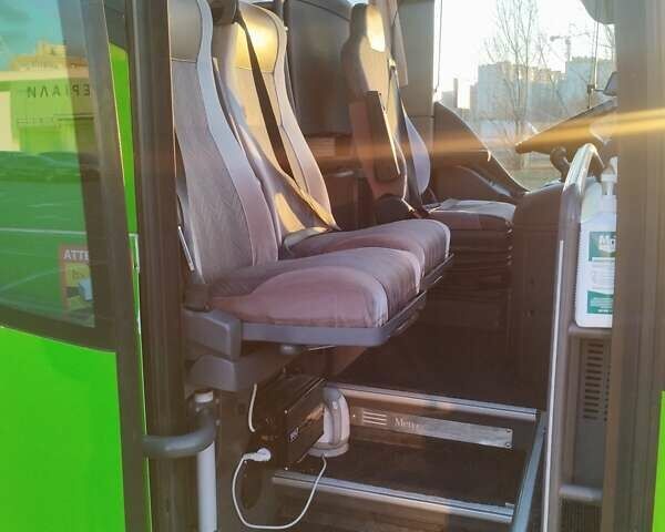 Зеленый Мерседес Туризмо, объемом двигателя 11.97 л и пробегом 1000 тыс. км за 122000 $, фото 16 на Automoto.ua