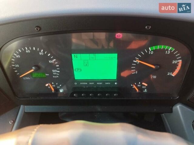 Зеленый Мерседес Туризмо, объемом двигателя 11.97 л и пробегом 1000 тыс. км за 122000 $, фото 14 на Automoto.ua