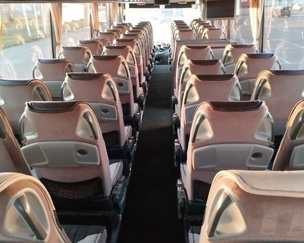 Зеленый Мерседес Туризмо, объемом двигателя 11.97 л и пробегом 1000 тыс. км за 122000 $, фото 10 на Automoto.ua