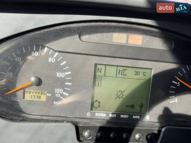 Серый Мерседес Травего, объемом двигателя 11.97 л и пробегом 487 тыс. км за 55000 $, фото 13 на Automoto.ua