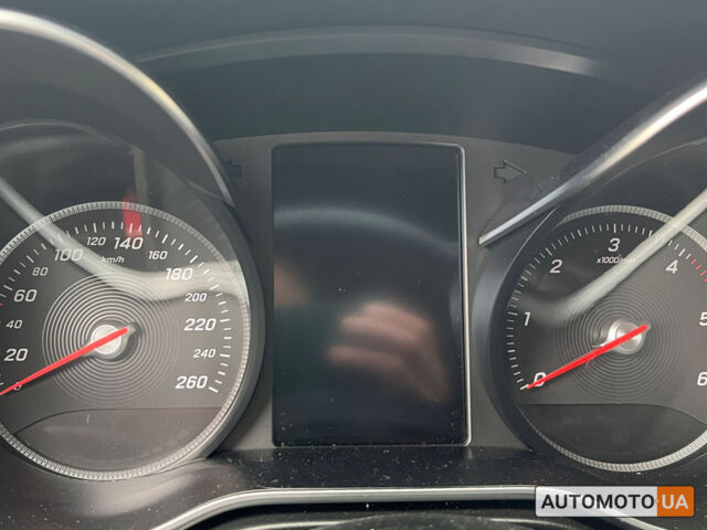 Білий Мерседес В 250, об'ємом двигуна 2.1 л та пробігом 158 тис. км за 46000 $, фото 11 на Automoto.ua