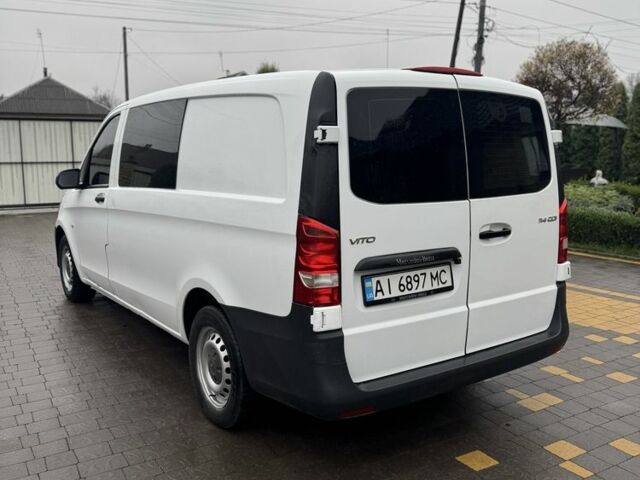 Белый Мерседес В-Класс, объемом двигателя 2.1 л и пробегом 361 тыс. км за 15000 $, фото 2 на Automoto.ua