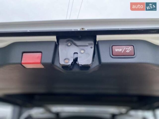 Белый Мерседес В-Класс, объемом двигателя 2.14 л и пробегом 165 тыс. км за 32800 $, фото 45 на Automoto.ua