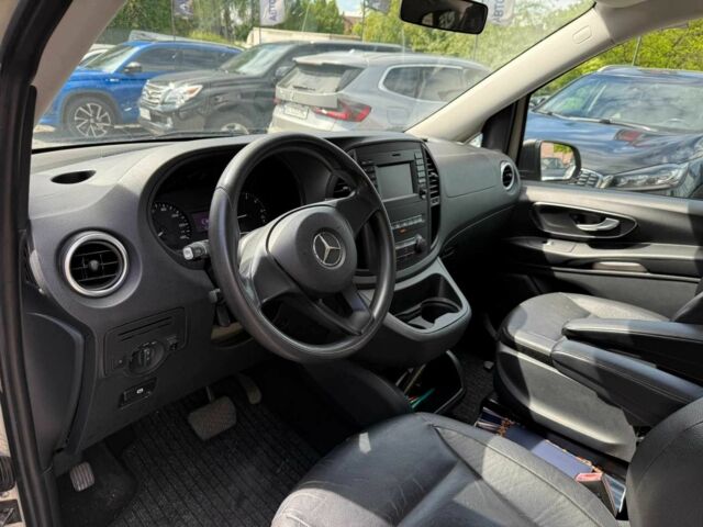 Белый Мерседес В-Класс, объемом двигателя 2 л и пробегом 97 тыс. км за 20900 $, фото 7 на Automoto.ua