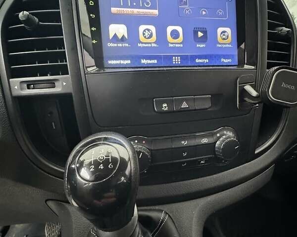 Белый Мерседес В-Класс, объемом двигателя 2.1 л и пробегом 361 тыс. км за 15000 $, фото 14 на Automoto.ua