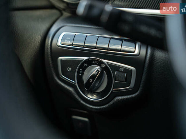 Білий Мерседес В-Клас, об'ємом двигуна 2.14 л та пробігом 153 тис. км за 38900 $, фото 28 на Automoto.ua