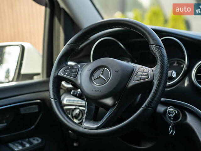 Білий Мерседес В-Клас, об'ємом двигуна 2.14 л та пробігом 153 тис. км за 38900 $, фото 31 на Automoto.ua