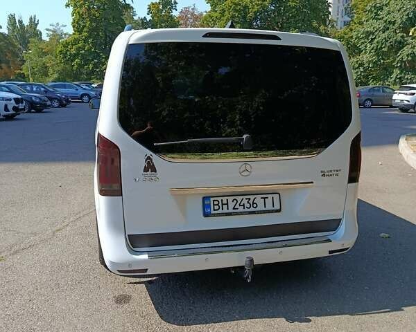 Белый Мерседес В-Класс, объемом двигателя 2.14 л и пробегом 240 тыс. км за 39800 $, фото 7 на Automoto.ua