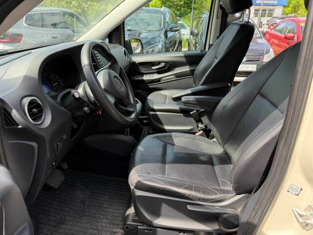 Белый Мерседес В-Класс, объемом двигателя 2 л и пробегом 97 тыс. км за 20900 $, фото 11 на Automoto.ua