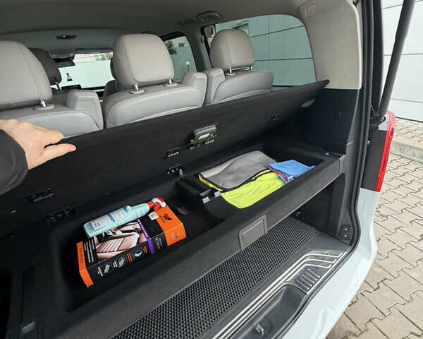 Белый Мерседес В-Класс, объемом двигателя 2.14 л и пробегом 179 тыс. км за 37700 $, фото 31 на Automoto.ua