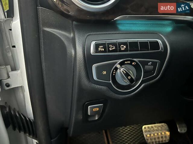 Білий Мерседес В-Клас, об'ємом двигуна 2.14 л та пробігом 289 тис. км за 28900 $, фото 16 на Automoto.ua