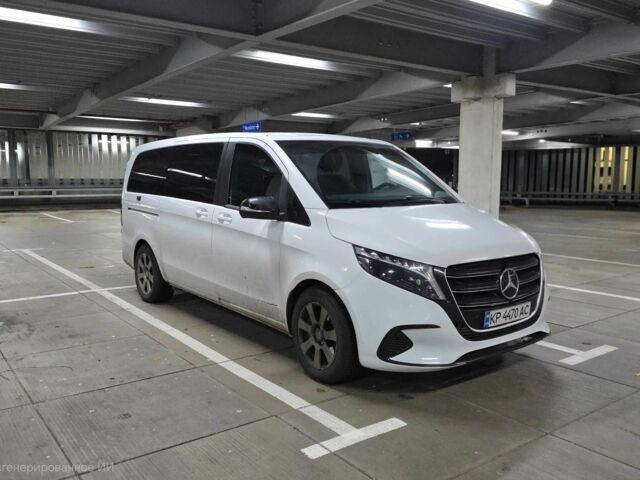 Білий Мерседес В-Клас, об'ємом двигуна 2 л та пробігом 290 тис. км за 23999 $, фото 1 на Automoto.ua