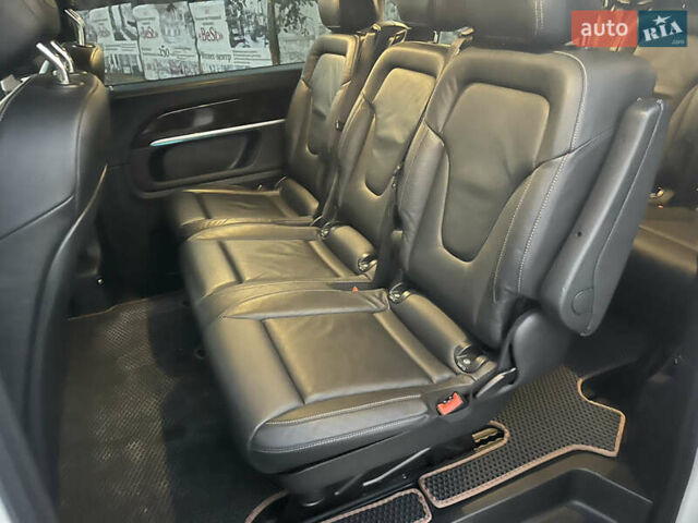 Білий Мерседес В-Клас, об'ємом двигуна 2.14 л та пробігом 289 тис. км за 28900 $, фото 22 на Automoto.ua