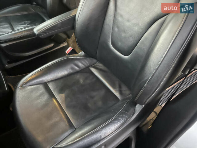 Білий Мерседес В-Клас, об'ємом двигуна 2.14 л та пробігом 289 тис. км за 28900 $, фото 19 на Automoto.ua