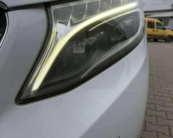 Белый Мерседес В-Класс, объемом двигателя 2.14 л и пробегом 179 тыс. км за 37700 $, фото 9 на Automoto.ua