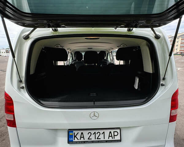Білий Мерседес В-Клас, об'ємом двигуна 2.2 л та пробігом 264 тис. км за 27000 $, фото 36 на Automoto.ua