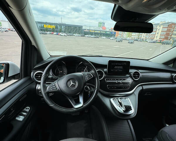 Білий Мерседес В-Клас, об'ємом двигуна 2.2 л та пробігом 264 тис. км за 27000 $, фото 16 на Automoto.ua