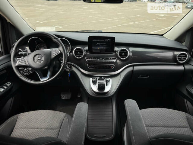 Білий Мерседес В-Клас, об'ємом двигуна 2.2 л та пробігом 264 тис. км за 27000 $, фото 43 на Automoto.ua