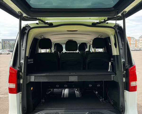 Білий Мерседес В-Клас, об'ємом двигуна 2.2 л та пробігом 264 тис. км за 27000 $, фото 39 на Automoto.ua