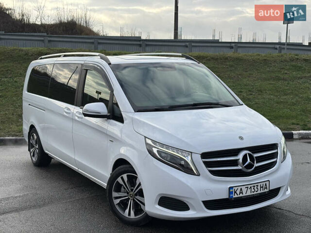 Белый Мерседес В-Класс, объемом двигателя 2.14 л и пробегом 191 тыс. км за 31900 $, фото 2 на Automoto.ua