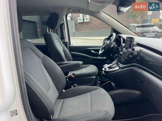 Белый Мерседес В-Класс, объемом двигателя 2 л и пробегом 170 тыс. км за 31000 $, фото 5 на Automoto.ua