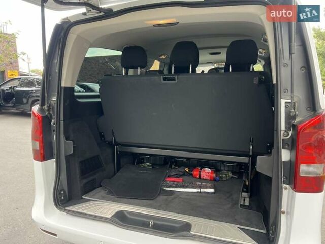 Белый Мерседес В-Класс, объемом двигателя 2 л и пробегом 170 тыс. км за 31000 $, фото 12 на Automoto.ua