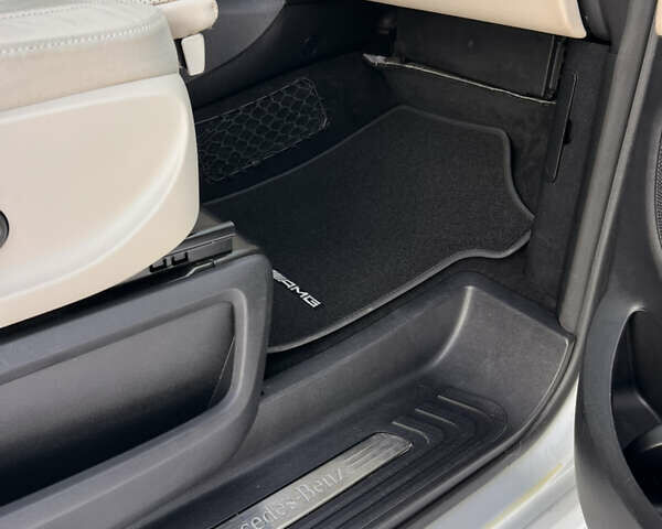 Белый Мерседес В-Класс, объемом двигателя 1.95 л и пробегом 124 тыс. км за 95500 $, фото 14 на Automoto.ua