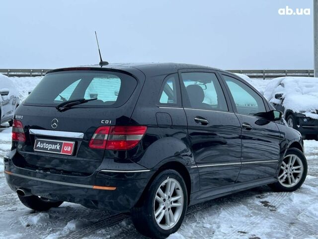 Черный Мерседес В-Класс, объемом двигателя 2.1 л и пробегом 265 тыс. км за 6990 $, фото 7 на Automoto.ua