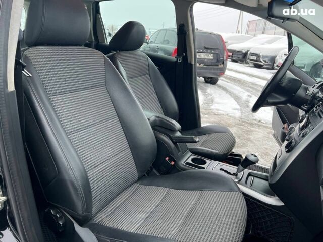 Черный Мерседес В-Класс, объемом двигателя 2.1 л и пробегом 265 тыс. км за 6990 $, фото 34 на Automoto.ua