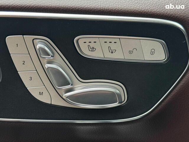 Черный Мерседес В-Класс, объемом двигателя 2.1 л и пробегом 103 тыс. км за 63790 $, фото 18 на Automoto.ua