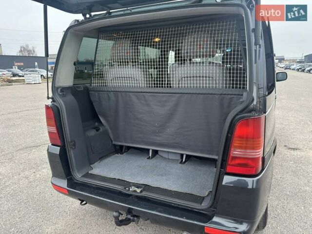 Черный Мерседес В-Класс, объемом двигателя 2.1 л и пробегом 320 тыс. км за 7400 $, фото 27 на Automoto.ua