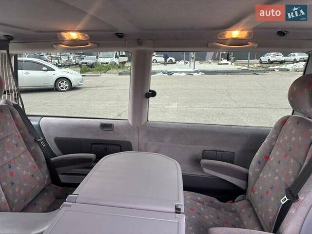 Черный Мерседес В-Класс, объемом двигателя 2.1 л и пробегом 320 тыс. км за 7400 $, фото 20 на Automoto.ua