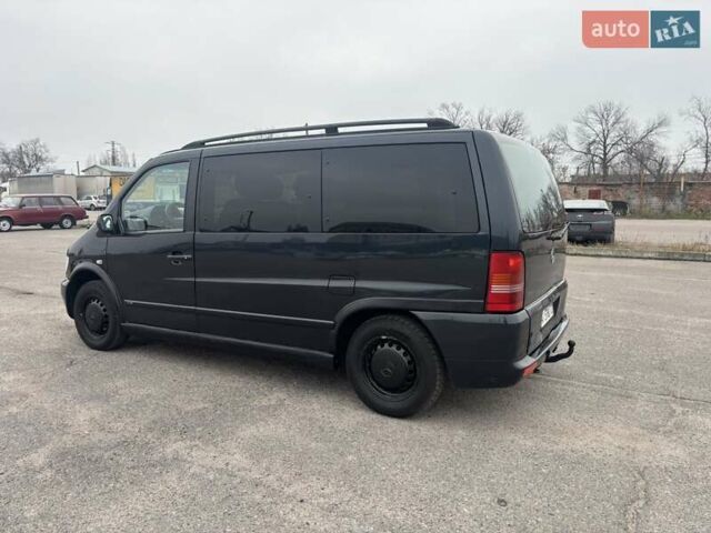 Черный Мерседес В-Класс, объемом двигателя 2.1 л и пробегом 320 тыс. км за 7400 $, фото 4 на Automoto.ua