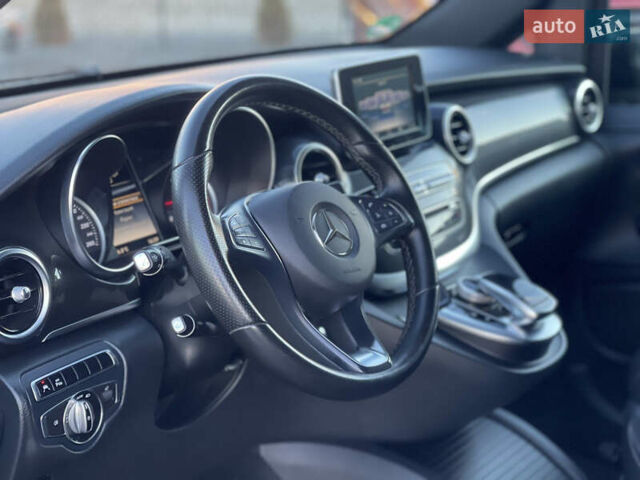 Черный Мерседес В-Класс, объемом двигателя 2 л и пробегом 332 тыс. км за 34500 $, фото 24 на Automoto.ua