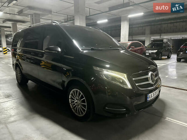 Чорний Мерседес В-Клас, об'ємом двигуна 2.14 л та пробігом 343 тис. км за 34000 $, фото 7 на Automoto.ua