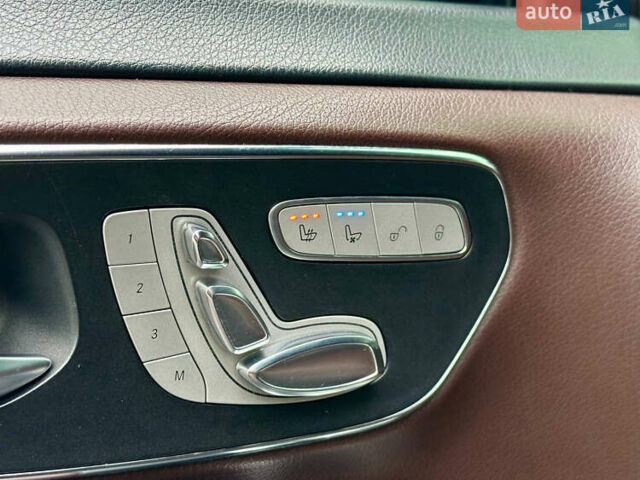 Мерседес В-Класс 2014 в Киеве на Automoto.ua Черный Мерседес В-Класс, объемом двигателя 2.1 л и пробегом 343 тыс. км за 32900 $, фото 22 на Automoto.ua