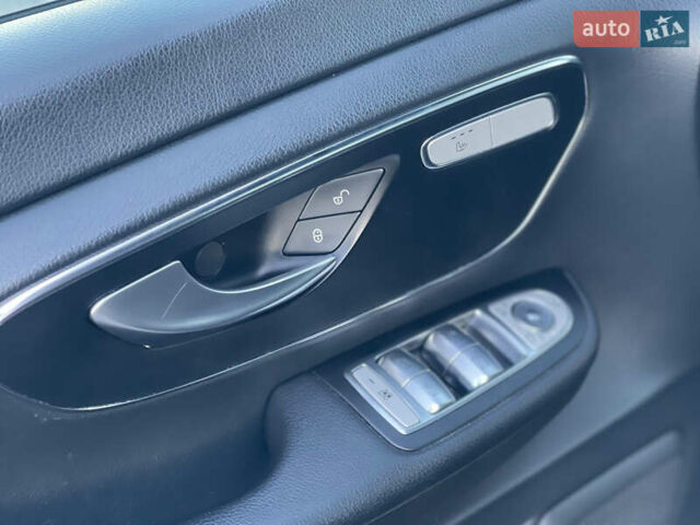 Черный Мерседес В-Класс, объемом двигателя 2 л и пробегом 332 тыс. км за 34500 $, фото 21 на Automoto.ua