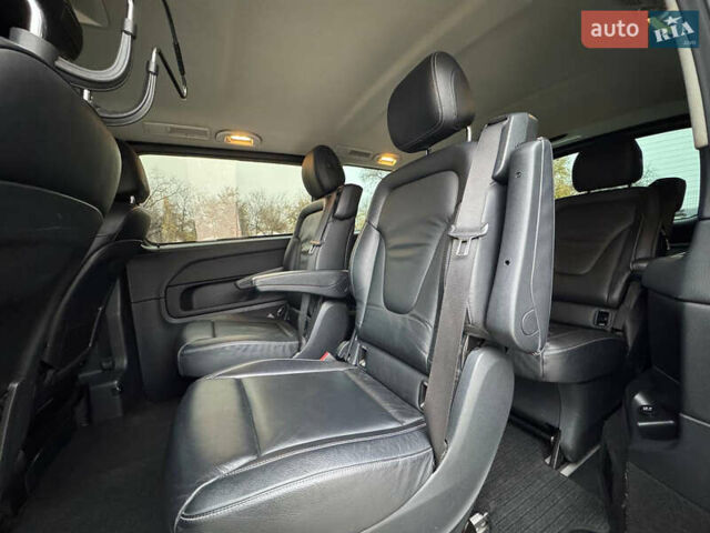 Черный Мерседес В-Класс, объемом двигателя 2 л и пробегом 301 тыс. км за 33000 $, фото 17 на Automoto.ua