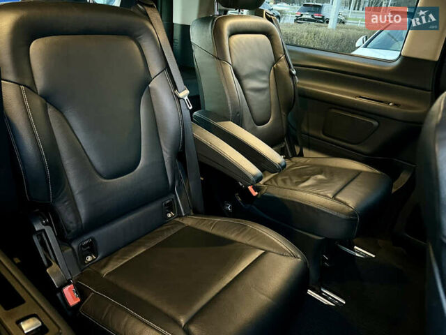 Мерседес В-Класс 2014 в Киеве на Automoto.ua Черный Мерседес В-Класс, объемом двигателя 2.14 л и пробегом 302 тыс. км за 29800 $, фото 36 на Automoto.ua