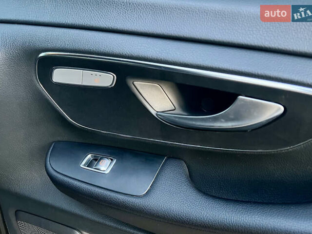 Мерседес В-Класс 2014 в Киеве на Automoto.ua Черный Мерседес В-Класс, объемом двигателя 2.14 л и пробегом 302 тыс. км за 29800 $, фото 37 на Automoto.ua