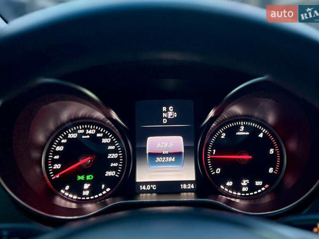 Мерседес В-Класс 2014 в Киеве на Automoto.ua Черный Мерседес В-Класс, объемом двигателя 2.14 л и пробегом 302 тыс. км за 29800 $, фото 22 на Automoto.ua
