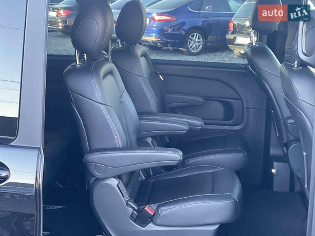 Черный Мерседес В-Класс, объемом двигателя 2 л и пробегом 332 тыс. км за 34500 $, фото 19 на Automoto.ua